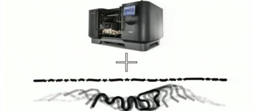 La stampante Stratasys che stampa a 4D