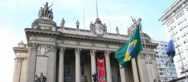 Alerj surpreende com super-bolsa de estágio Alerj surpreende com super-bolsa de estágio