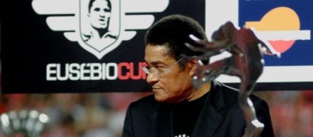 Eusébio vai receber honras de Panteão em Julho Eusébio vai receber honras de Panteão em Julho