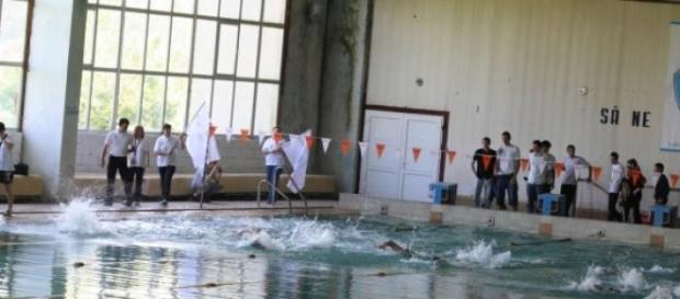 Maratonul celor 24 de ore de înot Maratonul celor 24 de ore de înot