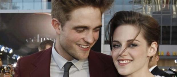 Robert Pattinson y Kristen Stewart. Robert Pattinson y Kristen Stewart.