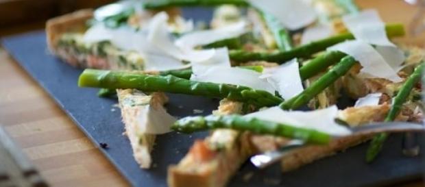 Verdure di stagione: come cucinare gli asparagi Verdure di stagione: come cucinare gli asparagi