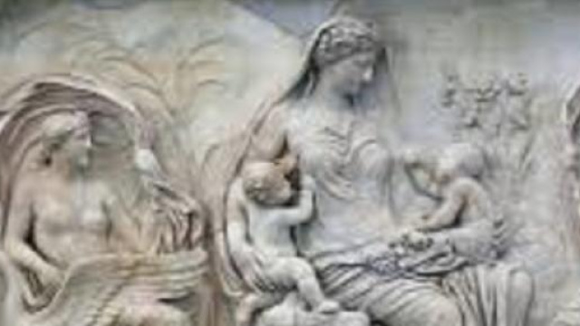 Madre Terra, frammento dall'Ara Pacis