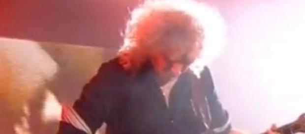 Brian May, guitarrista de Queen Brian May, guitarrista de Queen