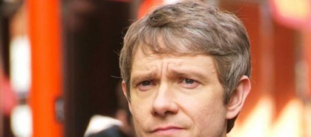 Martin Freeman en el set de Sherlock Martin Freeman en el set de Sherlock