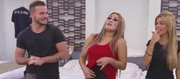 Oriana Marzoli y la horma de su zapato Oriana Marzoli y la horma de su zapato