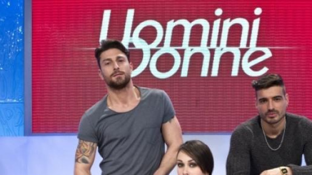 Uomini e donne anticipazioni: trono classico
