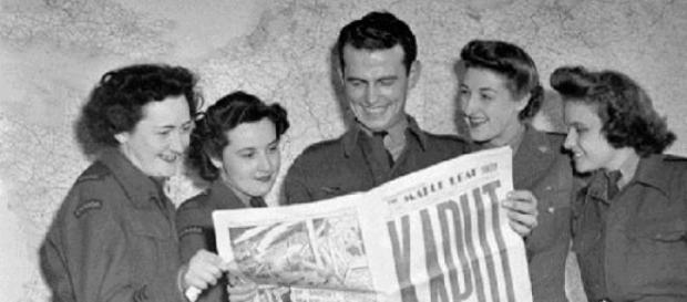 Edition du Marple Leaf, 11 mai 1945 (F. Dubervill) Edition du Marple Leaf, 11 mai 1945 (F. Dubervill)