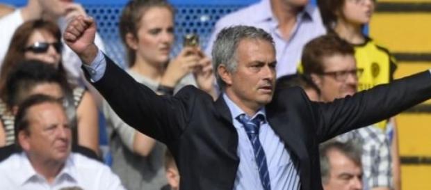 Mourinho quer vencer a Champions pelo Chelsea Mourinho quer vencer a Champions pelo Chelsea