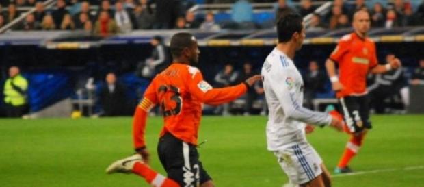 Real Madrid e Valência jogam uma cartada decisiva Real Madrid e Valência jogam uma cartada decisiva