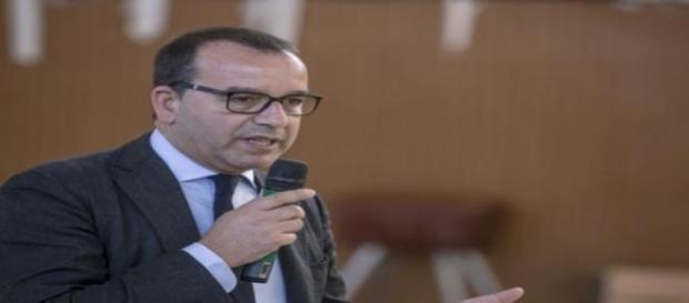 Ruggiero Mennea, consigliere regionale del PD Ruggiero Mennea, consigliere regionale del PD