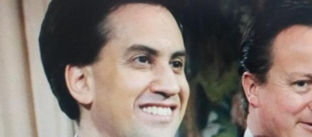 Ed Miliband et Cameron, adversaires mais unis Ed Miliband et Cameron, adversaires mais unis