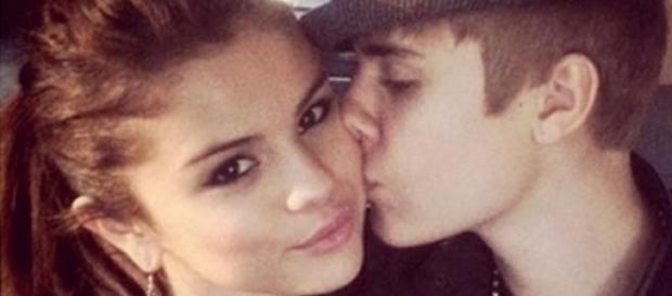 Justin Bieber und Selena Gomez: Liebescomeback? Justin Bieber und Selena Gomez: Liebescomeback?