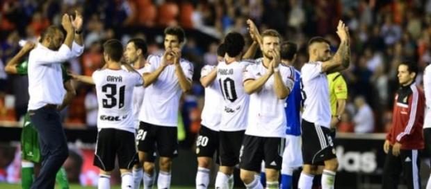 El equipo agradece el apoyo de la afición El equipo agradece el apoyo de la afición