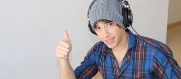 Julián Serrano de Youtuber a actor y cantante Julián Serrano de Youtuber a actor y cantante