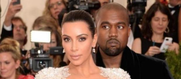 Kim Kardashian com o marido Kanye West Kim Kardashian com o marido Kanye West
