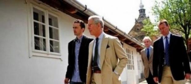 Prinţul Charles îndragostit de averi nu de România Prinţul Charles îndragostit de averi nu de România