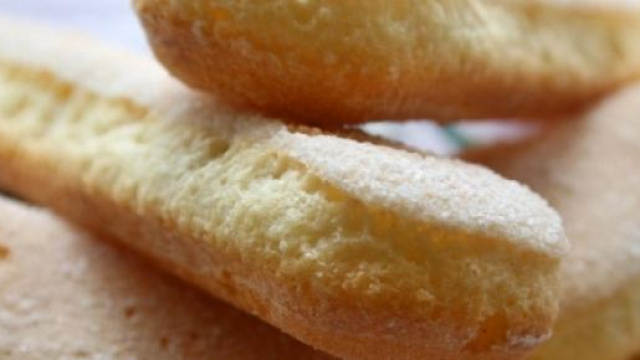 La ricetta dei savoiardi.