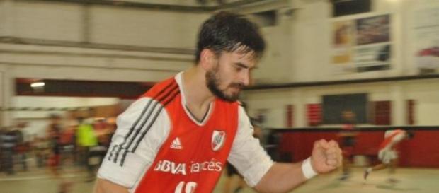 Adrian Portela, figura de este River Adrian Portela, figura de este River