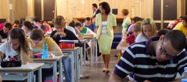 Esame di Stato 2015, prima prova per la maturità Esame di Stato 2015, prima prova per la maturità