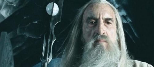 Christopher Lee nel ruolo di Saruman Il Bianco