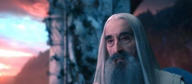 Christopher Lee dans la peau de Saroumane. Christopher Lee dans la peau de Saroumane.