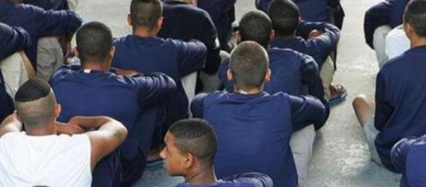 Nem 1% dos internos cumpre mais que 2 anos de pena Nem 1% dos internos cumpre mais que 2 anos de pena