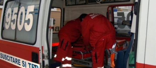 Un tânăr din Gorj a fost înjunghiat Un tânăr din Gorj a fost înjunghiat