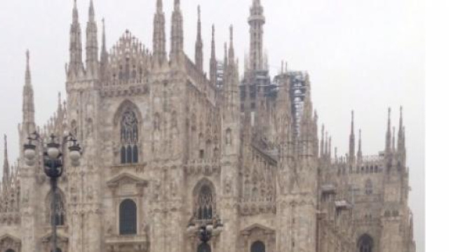 Caos a Milano, continua la polemica immigrati