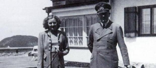 Adolf Hitler si Eva Braun Adolf Hitler si Eva Braun