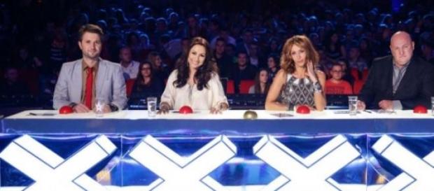 Juratii ai concursului "Romanii au talent" Juratii ai concursului "Romanii au talent"