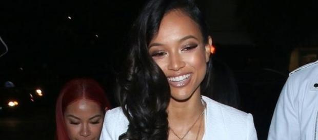 Karrueche Tran ist Single and ready to mingle. Karrueche Tran ist Single and ready to mingle.