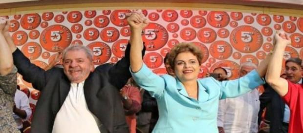 Lula, Dilma e o presidente do PT, Rui Falcão Lula, Dilma e o presidente do PT, Rui Falcão