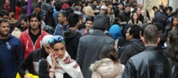 Marea Britanie acuză imigranţii de contaminare Marea Britanie acuză imigranţii de contaminare