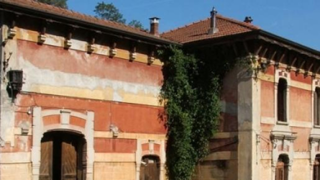 La stazione abbandonata di Ambria