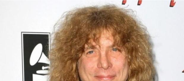 Adler quiere volver a tocar con Guns N' Roses Adler quiere volver a tocar con Guns N' Roses