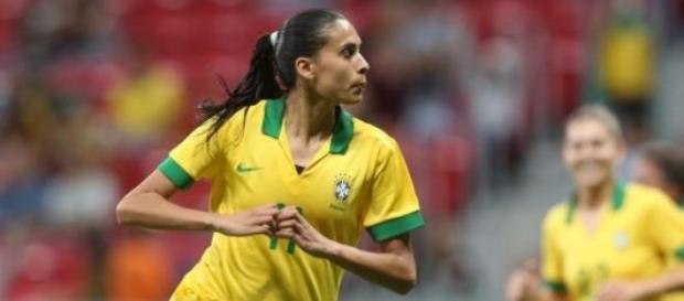 Andressa Alves fez o gol da vitória brasileira Andressa Alves fez o gol da vitória brasileira