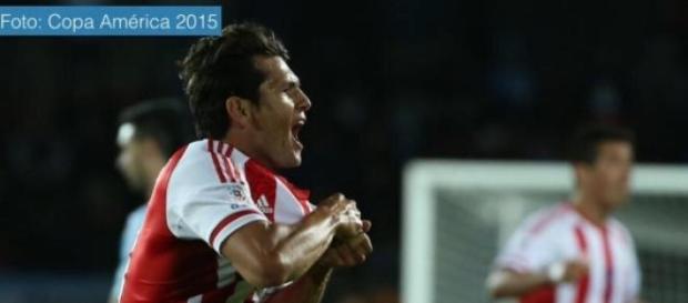 Argentina empató a dos goles contra Paraguay Argentina empató a dos goles contra Paraguay