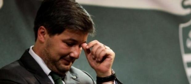 Bruno de Carvalho ficou revoltado com arbitragens. Bruno de Carvalho ficou revoltado com arbitragens.