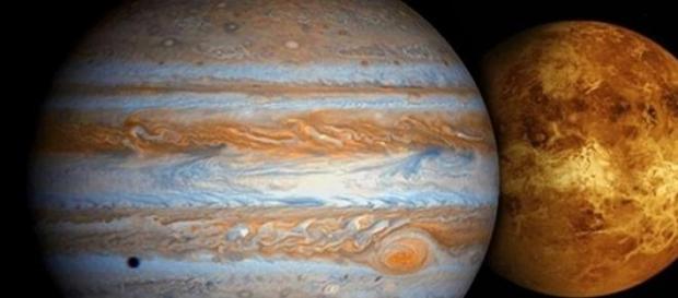 Venus y Júpiter, acercándose Venus y Júpiter, acercándose