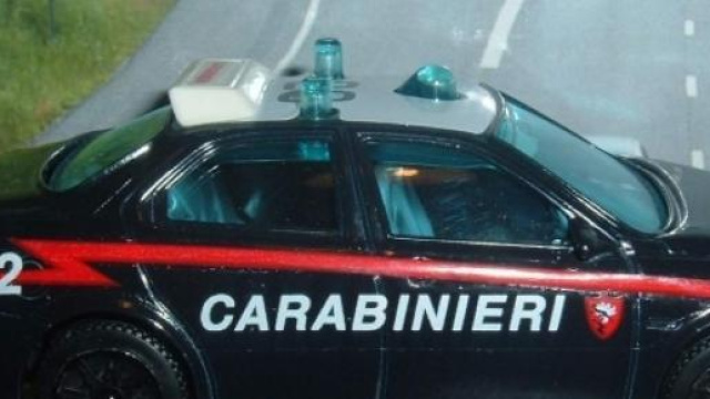 Spara col mitra in pieno centro: arrestato