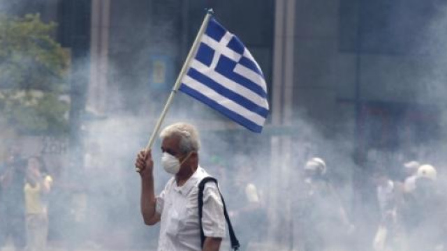 Un greco durante proteste