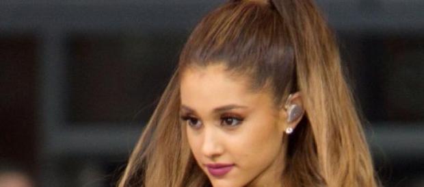 Ariana Grande vai arriscar no seu próximo disco. Ariana Grande vai arriscar no seu próximo disco.