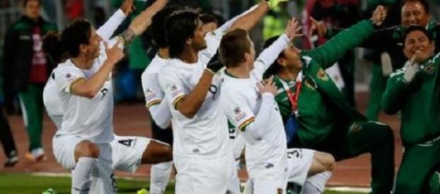La Bolivie a battu l'Equateur 2-3 en Copa America La Bolivie a battu l'Equateur 2-3 en Copa America