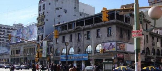 Pueyrredón y Rivadavia, a pocas cuadras del lugar Pueyrredón y Rivadavia, a pocas cuadras del lugar