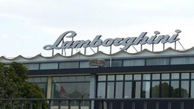 Lamborghini, 600 posti di lavoro