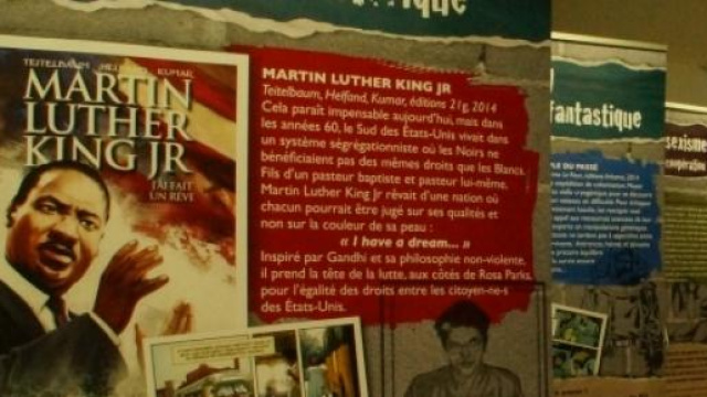 Les panneaux de l'exposition l'égalité en BD