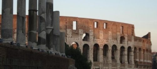 veduta di Roma, zona Colosseo