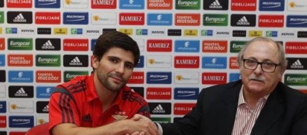 Belone Moreira já veste à Benfica Belone Moreira já veste à Benfica