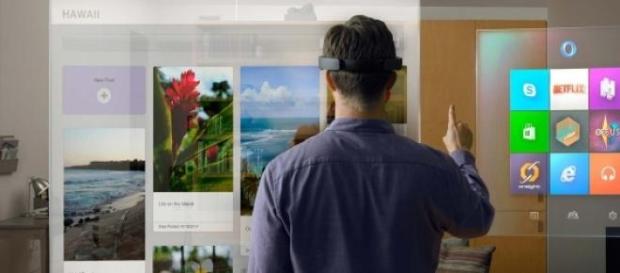 HoloLens em Funcionamento HoloLens em Funcionamento